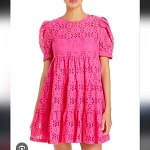NWT Aqua Pink Short Sleeve Floral Lace Tiered Mini Dress Size Large